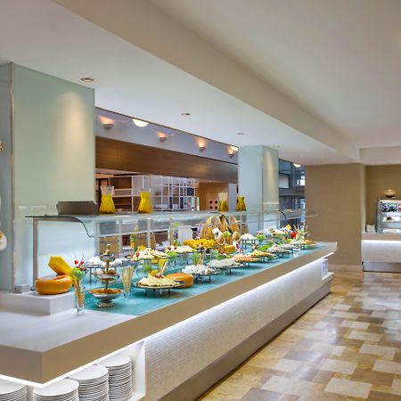 Lara Barut Collection-Ultra All Inclusive Antalia Esterno foto The buffet at the hotel