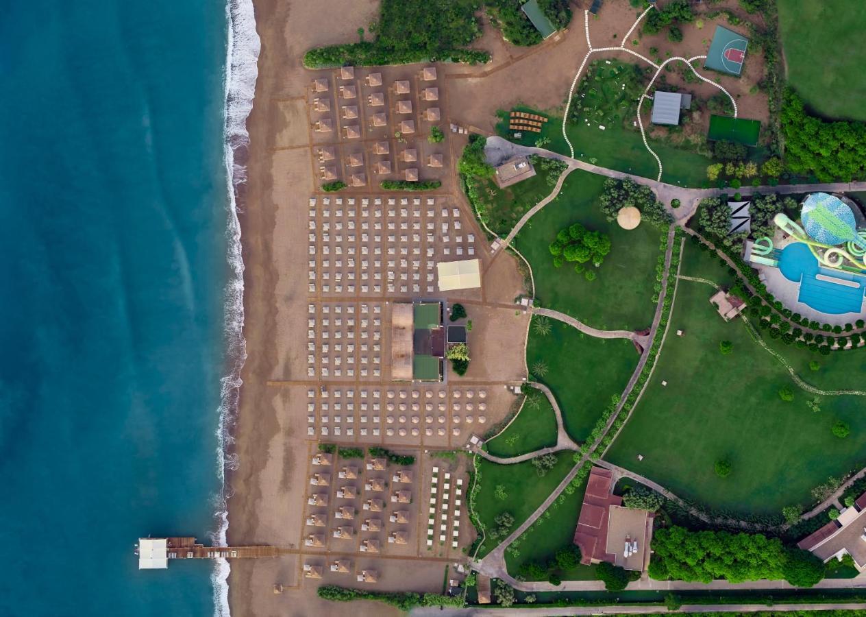 Lara Barut Collection-Ultra All Inclusive Antalia Esterno foto Aerial view of the beach